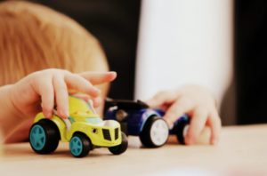 playing cars